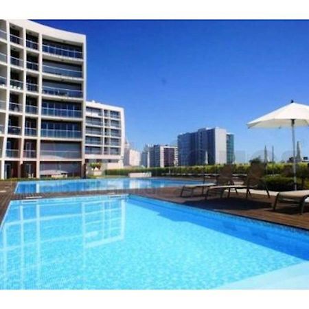 Charming Apartment With Balcony & Pool Lisboa Eksteriør billede