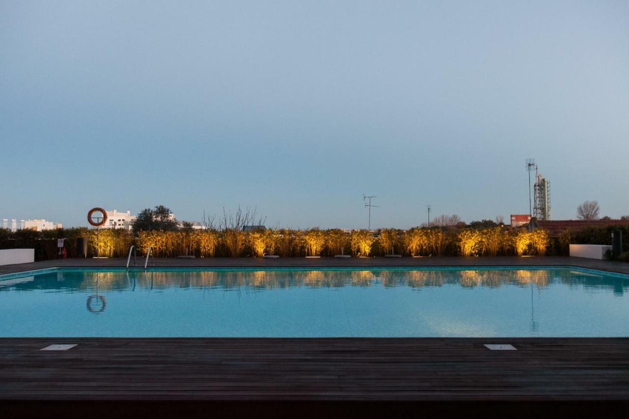Charming Apartment With Balcony & Pool Lisboa Eksteriør billede